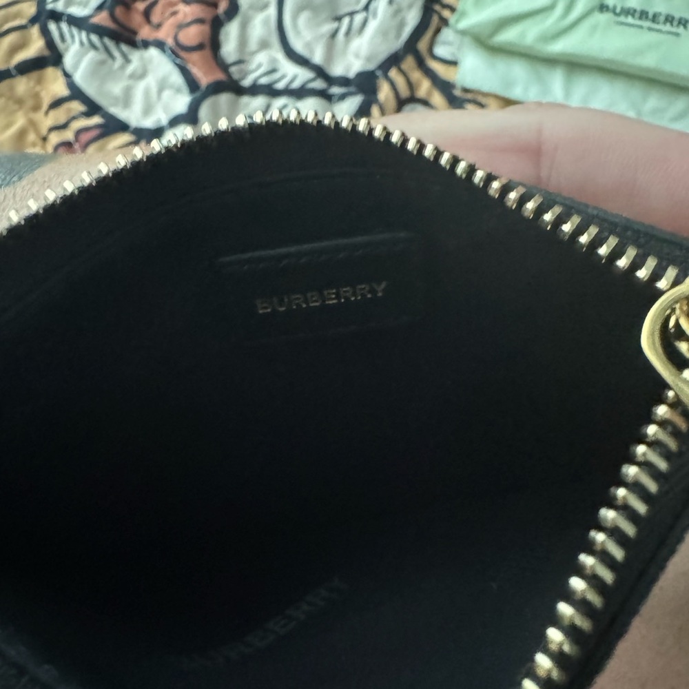 Authentic Burberry Tan and Black Key Card Holder - Picture 5 of 5